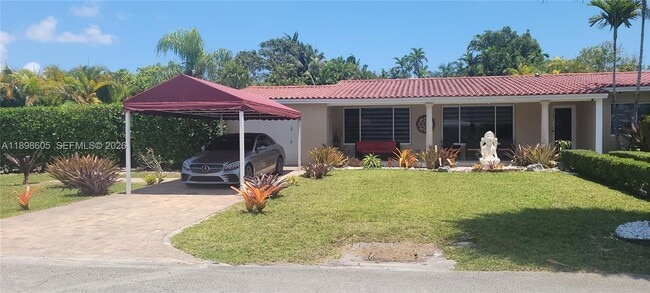 Building Photo - 6021 SW 62nd Pl