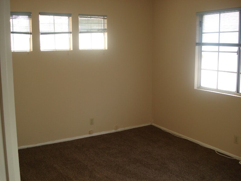 Building Photo - 14421 Autumn Hill Ln