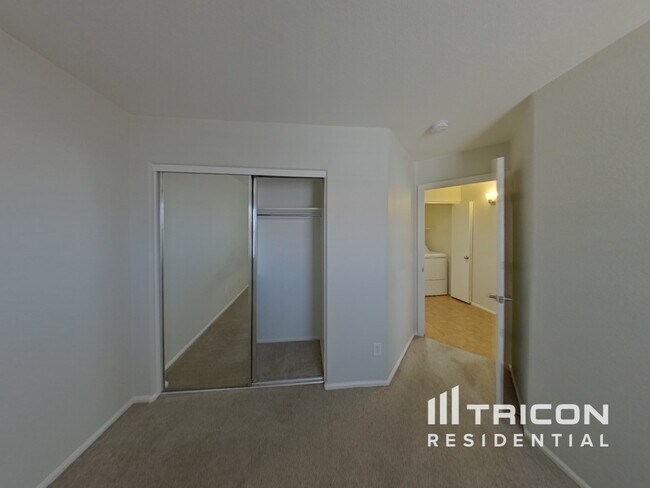 Building Photo - 21308 Howell Dr