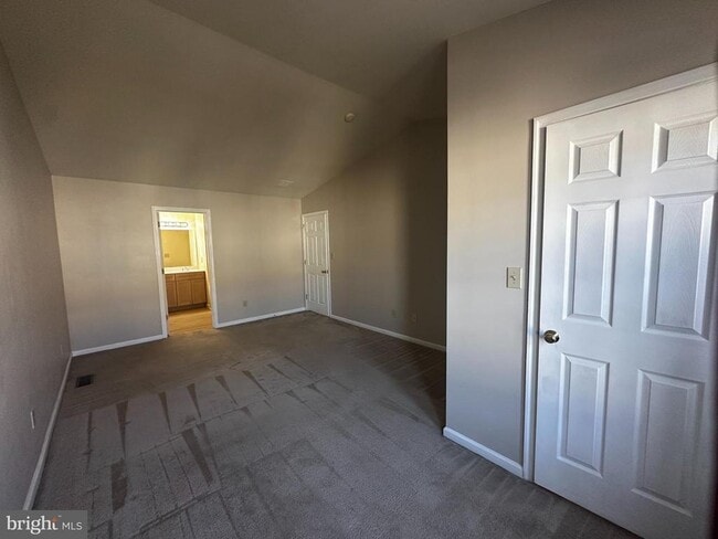 Building Photo - 937 Cholet Dr