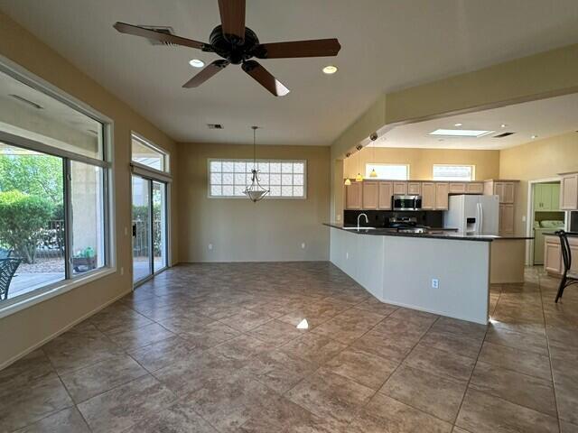 Building Photo - 78111 Bovee Cir
