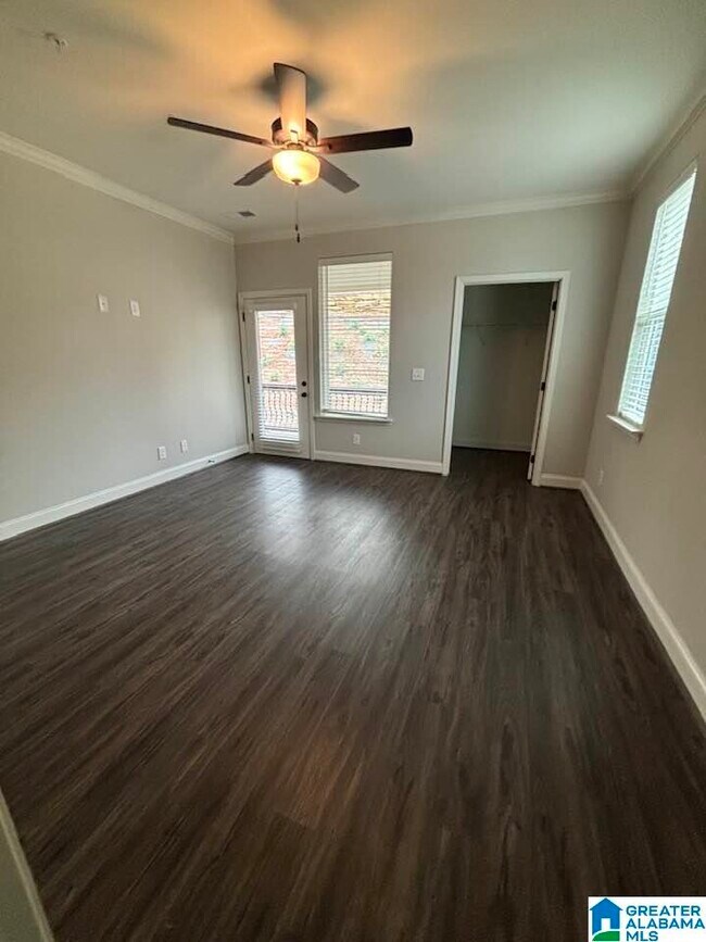 Building Photo - 4303 Lennox Ct