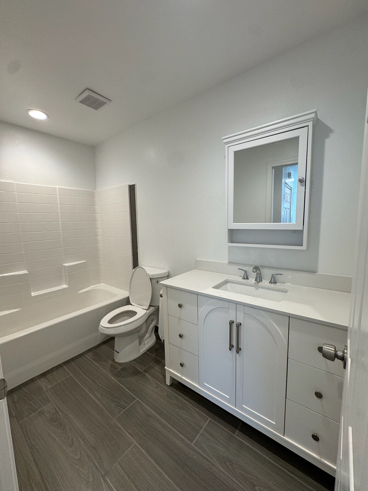 Bathroom - 1128 Jefferson St