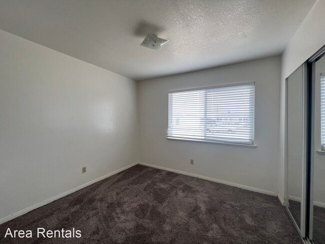 Building Photo - 4 br, 2 bath House - 36361 OLEANDER PLACE
