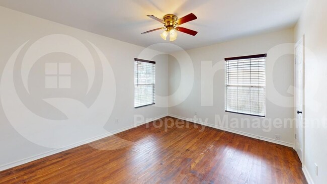 Building Photo - 1539 Yucca Dr