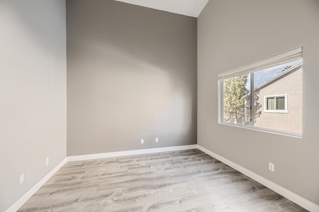 Building Photo - 2153 Jasper Bluff St