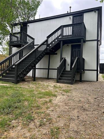 Building Photo - 407 N Justin Ave