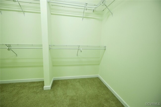 Building Photo - 444 Kingscote Ln