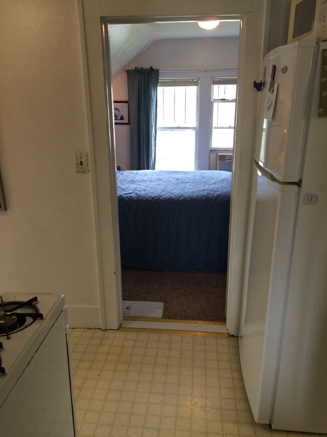 Building Photo - 1304 Marcy St