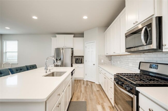 Building Photo - 11813 Caithness Way