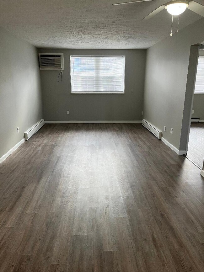 Building Photo - 1516 Avery St