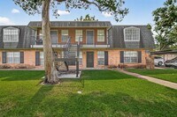 Building Photo - 9017 Gaylord Dr