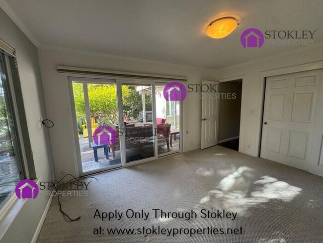 Building Photo - 155 Farallon Ct