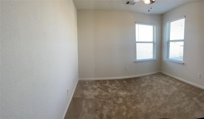 Building Photo - 19014 Bailey Oaks Ln