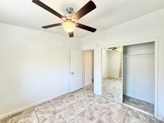 Building Photo - 31890 Avenida La Paloma