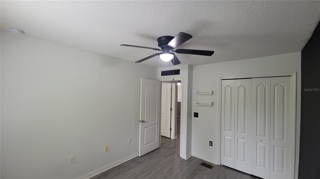 Building Photo - 4547 Ashburn Square Dr