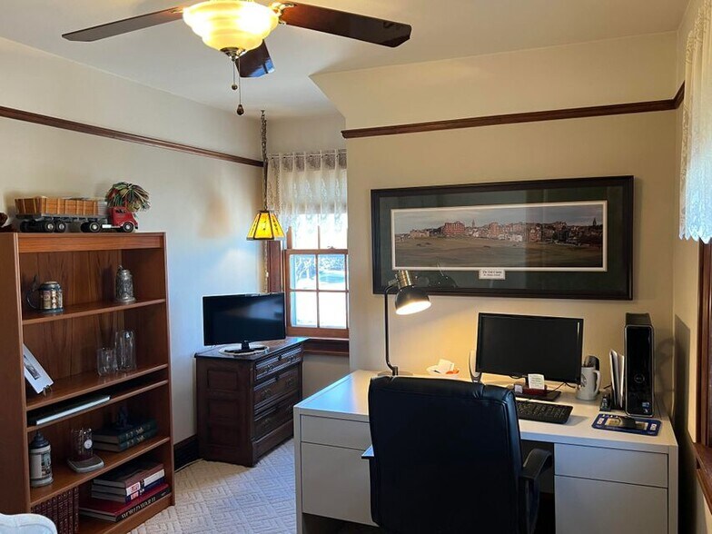 Building Photo - 2603 N 13th St