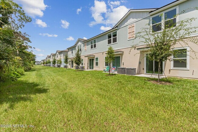 Building Photo - 64 Playa De Luna Ln