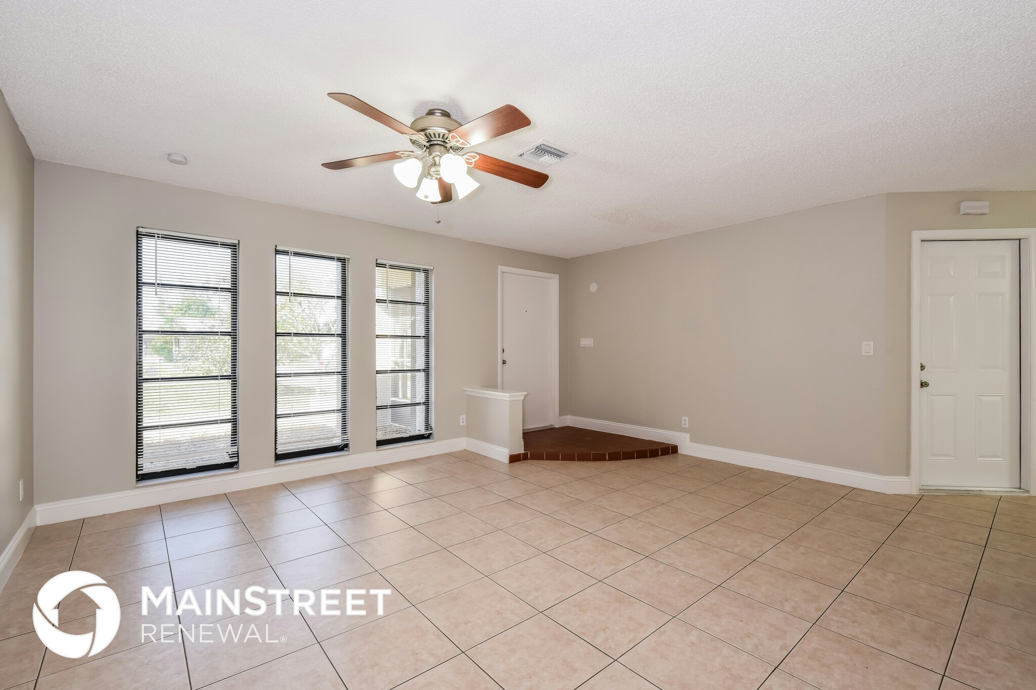 Building Photo - 18477 Miami Blvd