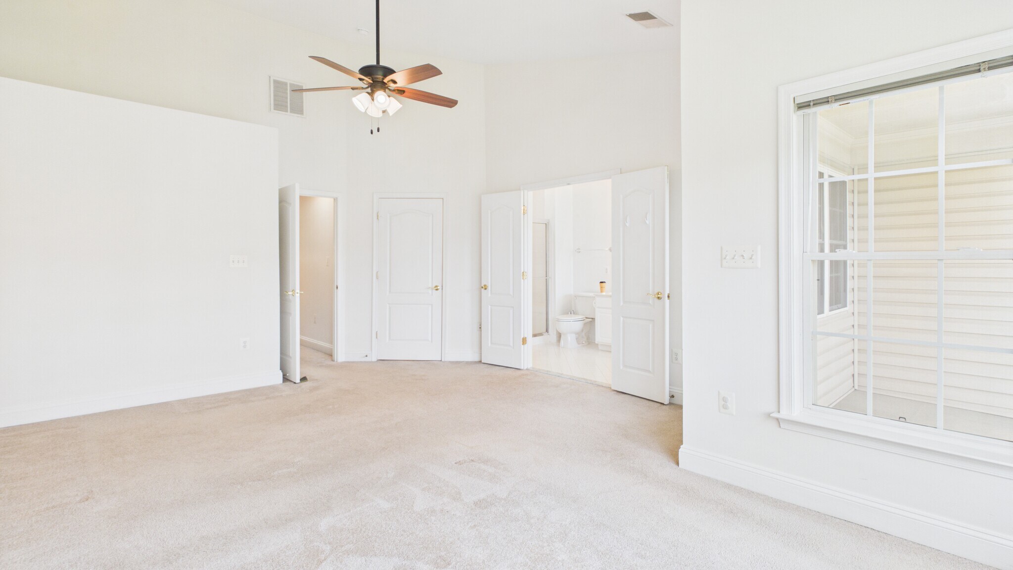 Building Photo - 25807 Turlough Ter