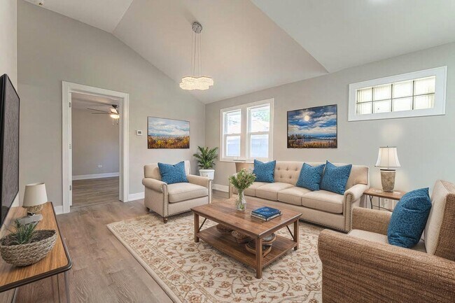 Building Photo - 2330 121st St