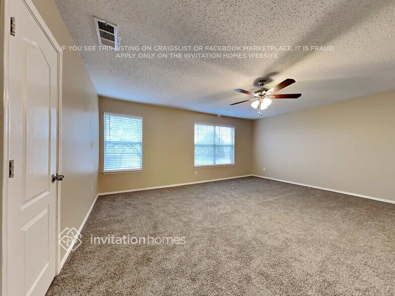 Building Photo - 2104 Wagon Wheel Trail