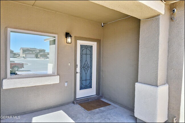Building Photo - 6952 Black Mesquite Dr