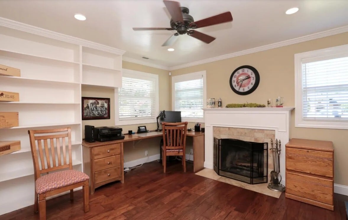 Building Photo - 15146 Chelsea Dr