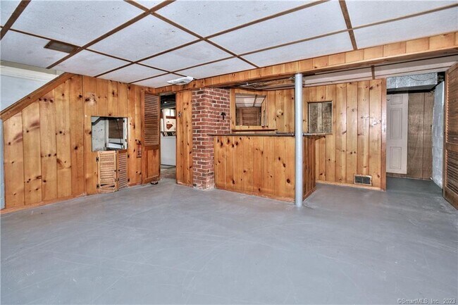 Building Photo - 30 Catherine St