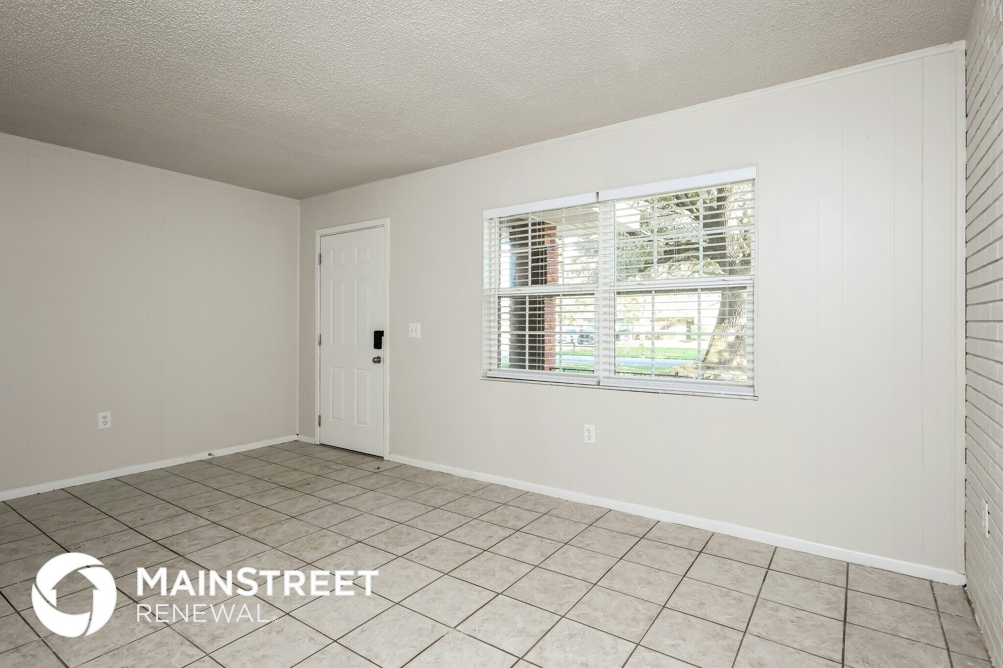 Building Photo - 104 Lighter Log Ln