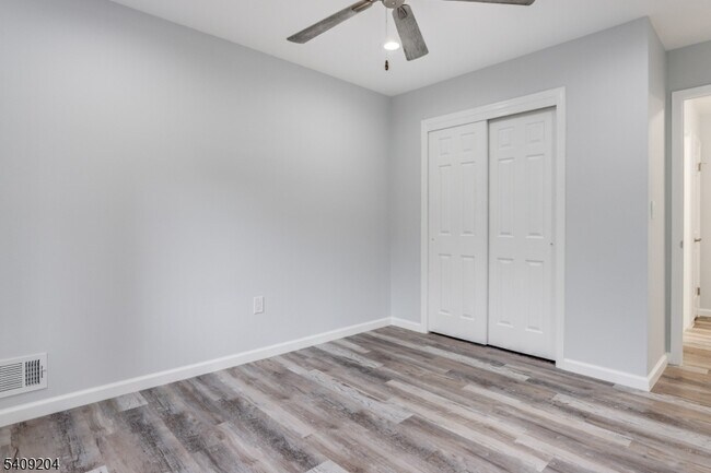 Building Photo - 111 Patriots Rd