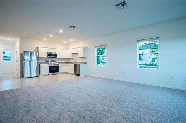 Building Photo - 373 Grand Pne Ln