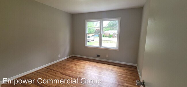 Building Photo - 3 br, 1 bath House - 206 Stancil Street
