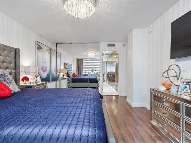 Building Photo - 251 174th St