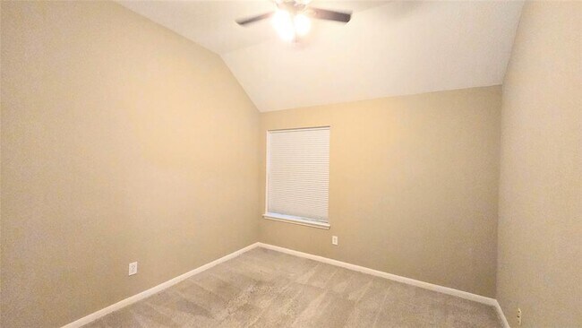 Building Photo - 1602 Summer Rain Dr
