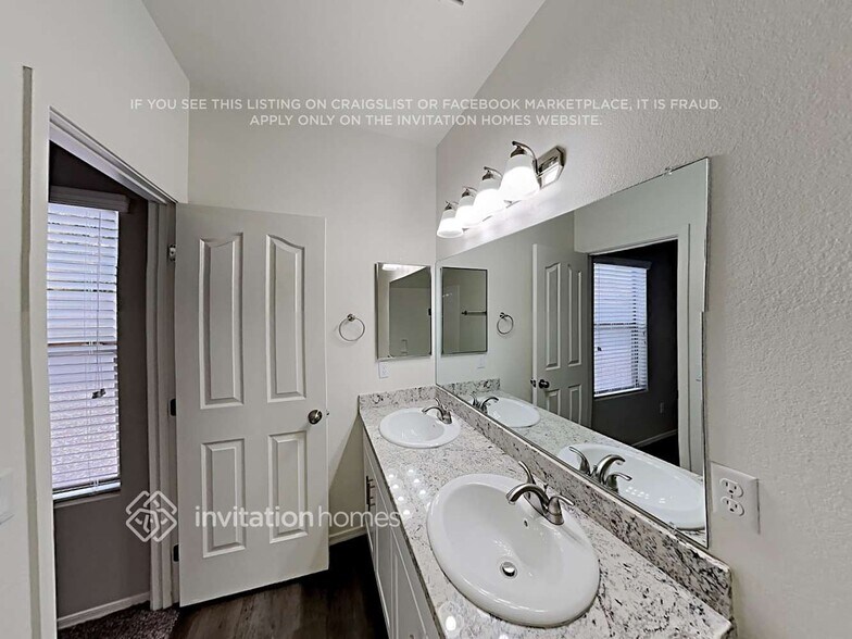 Building Photo - 2699 W Camp River Rd