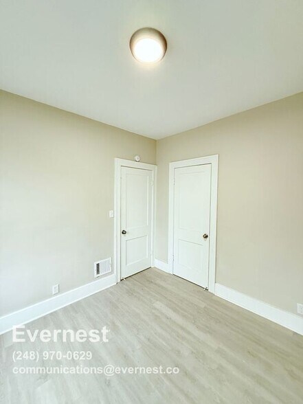 Building Photo - 5440 Milford St