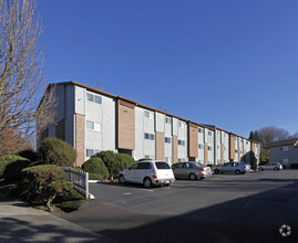 Building Photo - Washington Towers Apartments