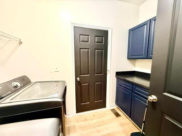 Building Photo - 9460 Santa Clara Cir