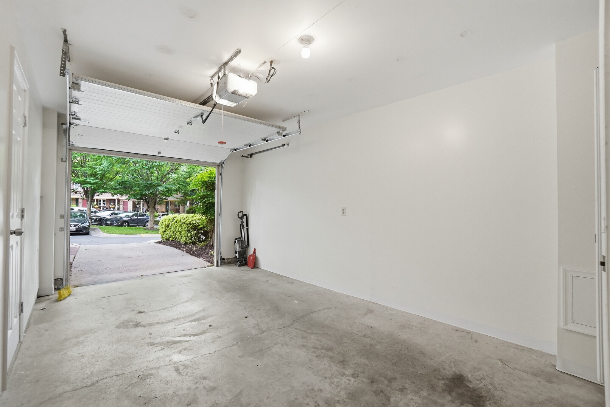 Building Photo - 12327 Sour Cherry Way