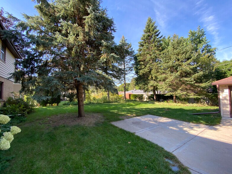 Yard and Extra Parking - 1661 N 116th St