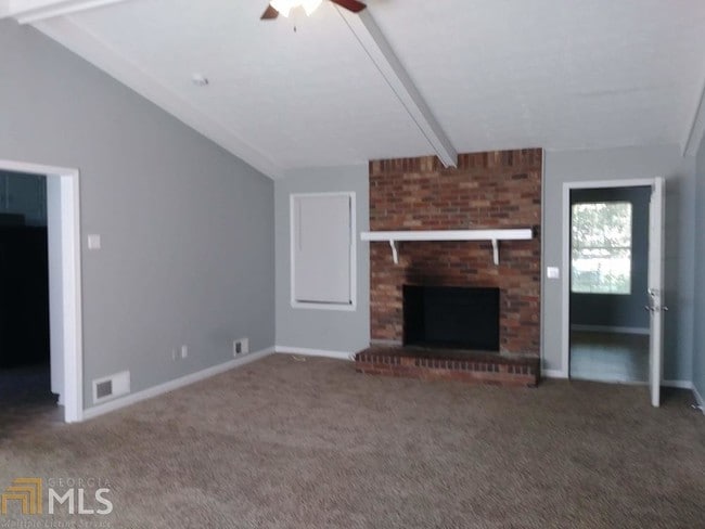 Building Photo - 1615 Cherry Hill Ct SW