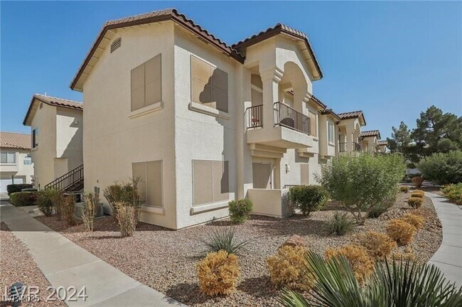 Building Photo - 4811 Black Bear Rd