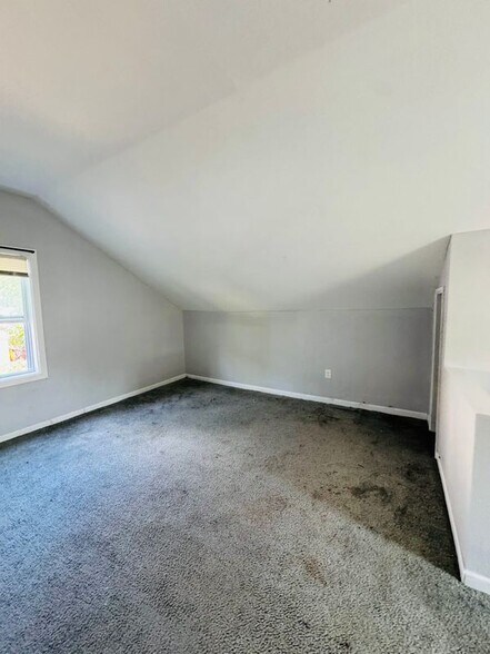 Building Photo - 15318 Whitcomb