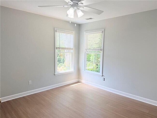 Building Photo - 6730 Wolford Ct