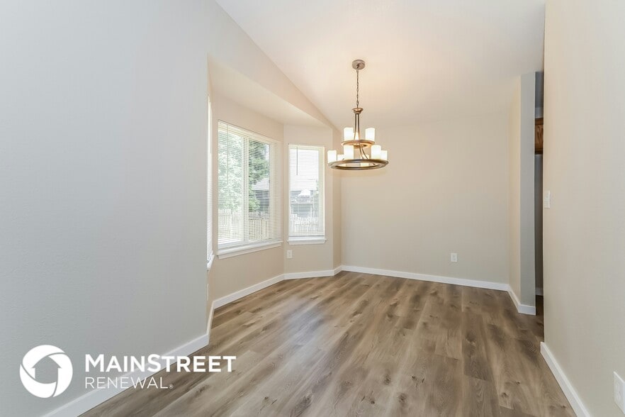 Building Photo - 12615 216th Ave Ct E