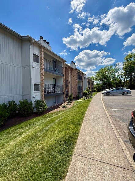 Building Photo - 3551 Timberline Trl