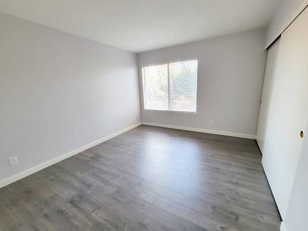 Bedroom - 6530 College Grove Dr