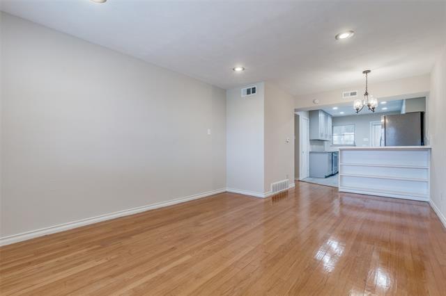 Building Photo - 6439 Ravendale Ln