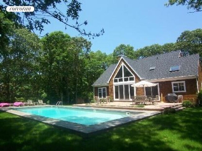 Building Photo - 26 Briarcroft Dr